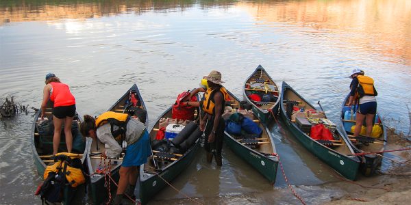Loading Canoes 1000x750