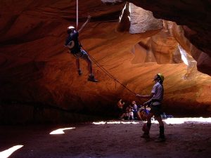 youth summer rappelling programs